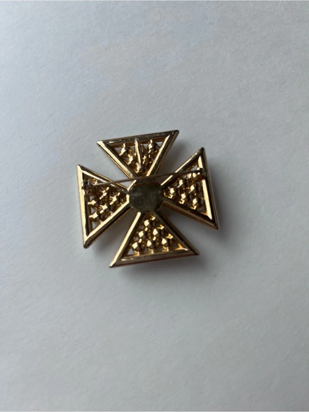 Vintage Maltese Cross Gold Tone Faux Pearl Brooch